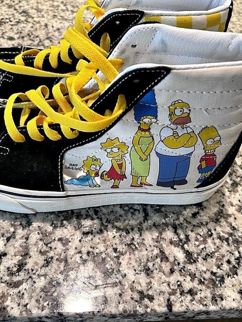 Vans The Simpsons x Vans Sk8-Hi Simpsons Family 1987-2020 Sk8-Hi Sneakers Black
